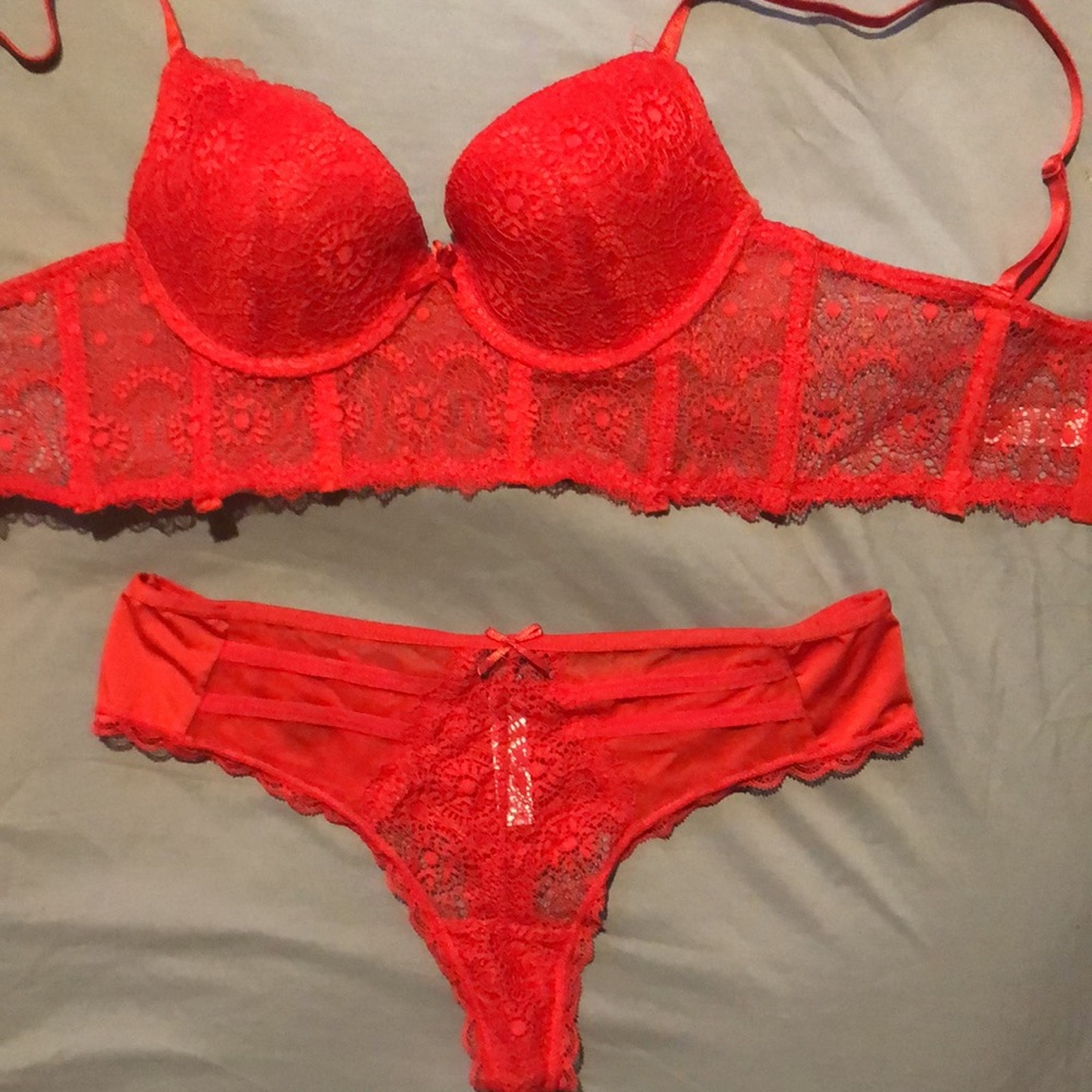 Red Bra And panty set New